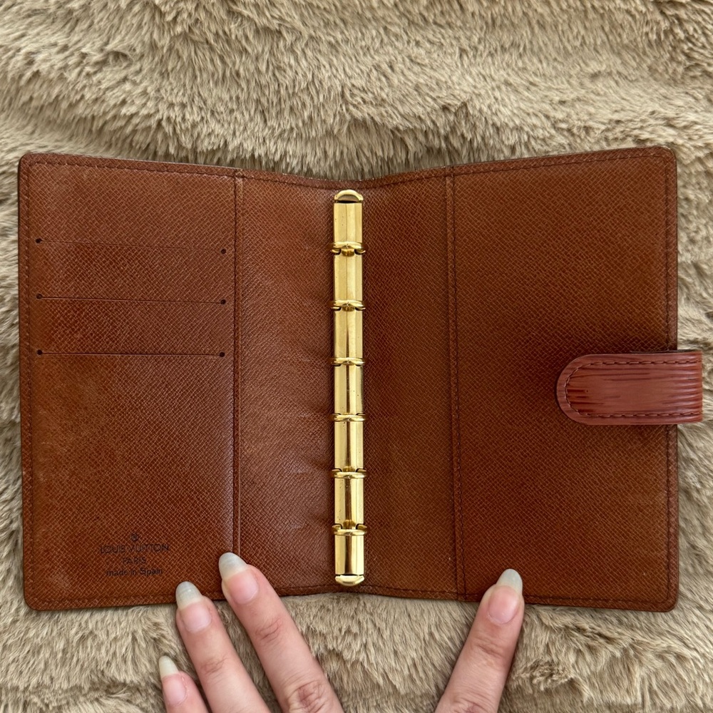 LOUIS VUITTON Brown Epi Leather Agenda Notebook Cover - Picture 6 of 10